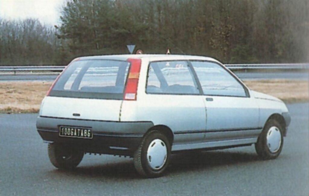 Renault Clio : Trentenaire active (1990-1998)
La proposition de Giugiaro