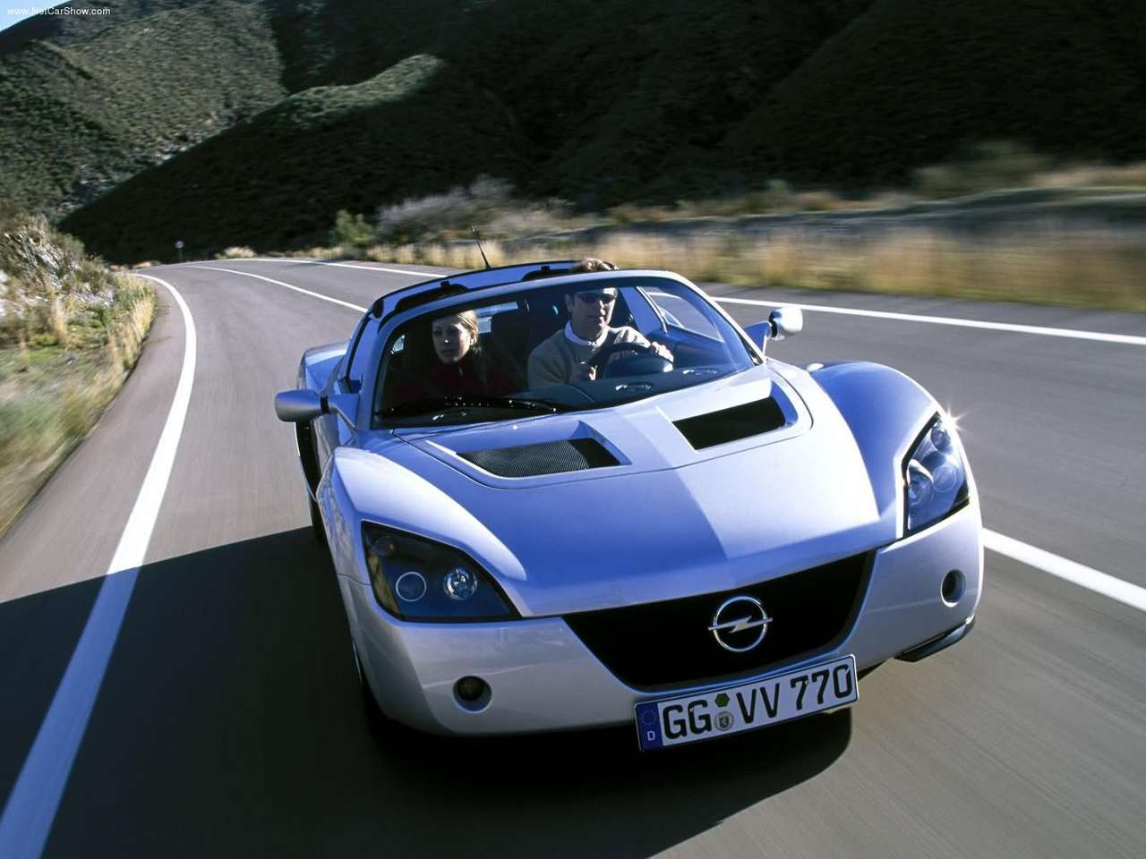 Opel Speedster : une Lotus avec un éclair (2001-2005)