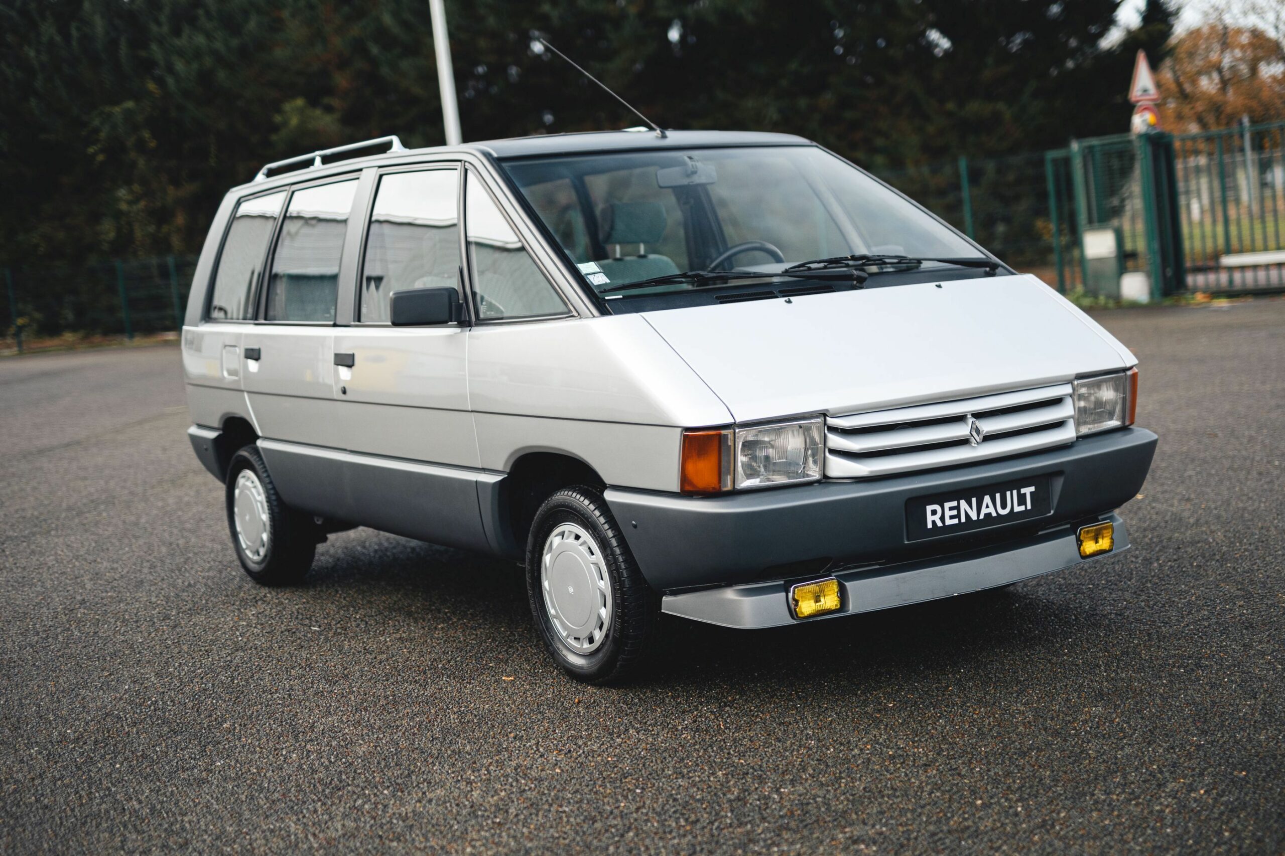 Renault Espace : L’ère du monospace (1984-1991)