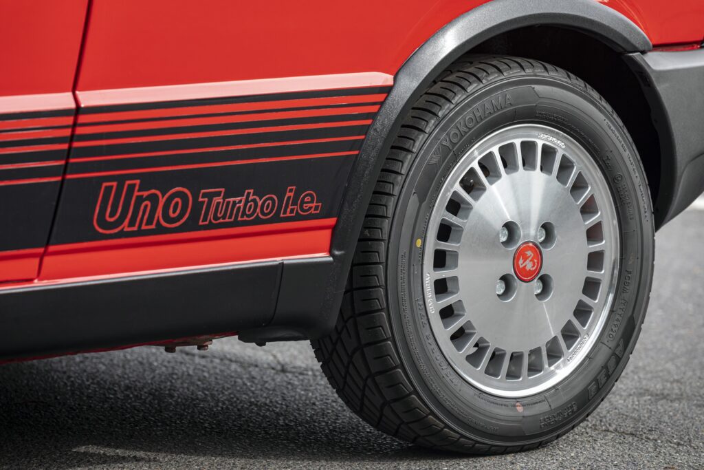 Fiat Uno Turbo i.e