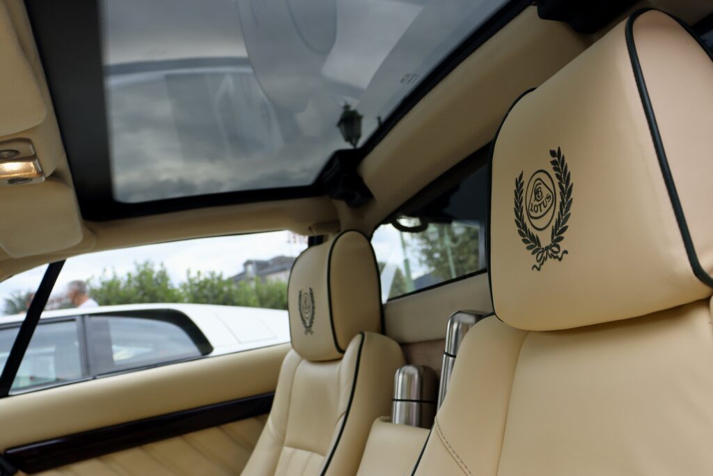 Lotus Esprit S4 S détails