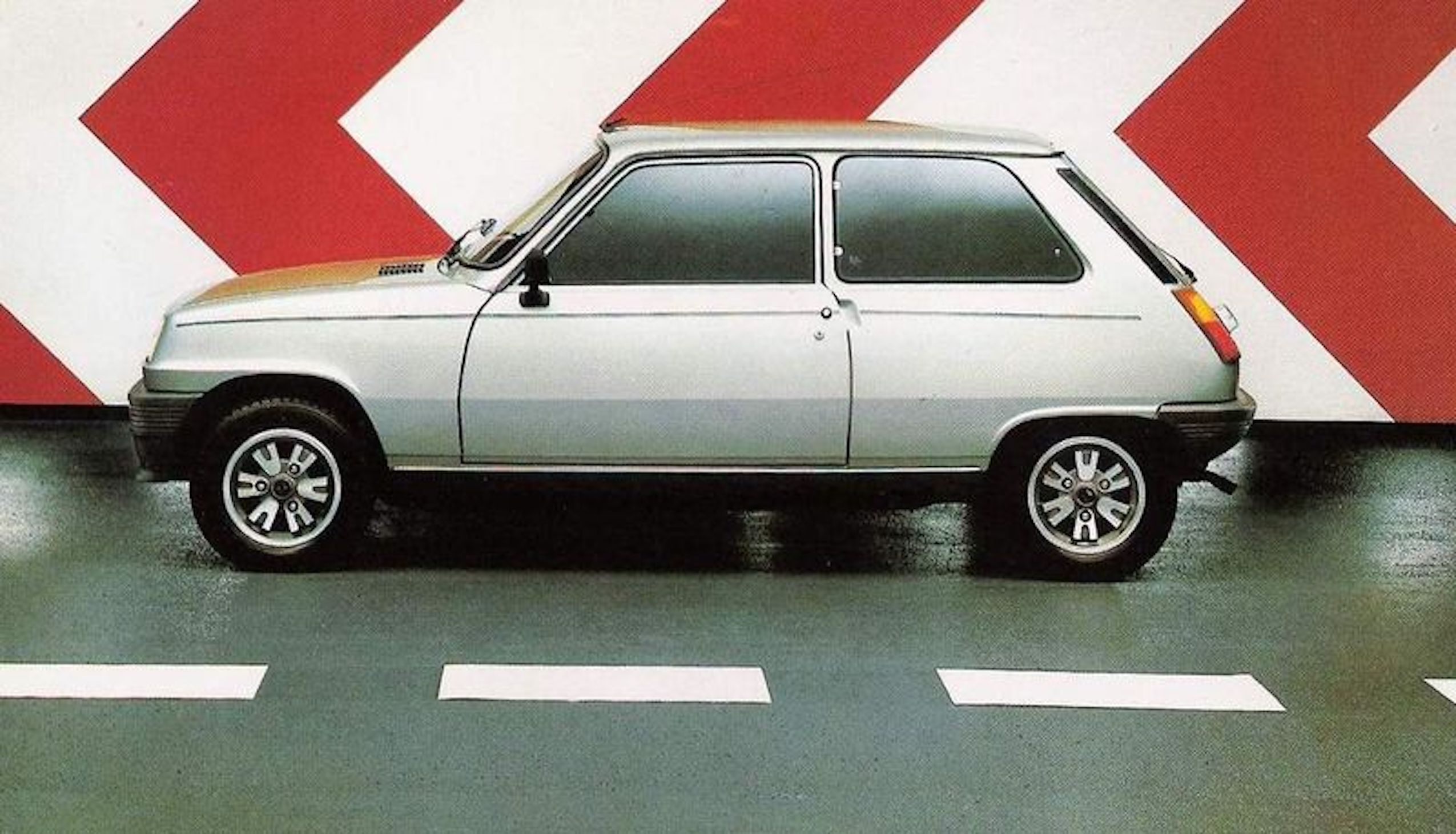 Renault 5 TX : Elle se met sur son 31 ! (1982-1984)