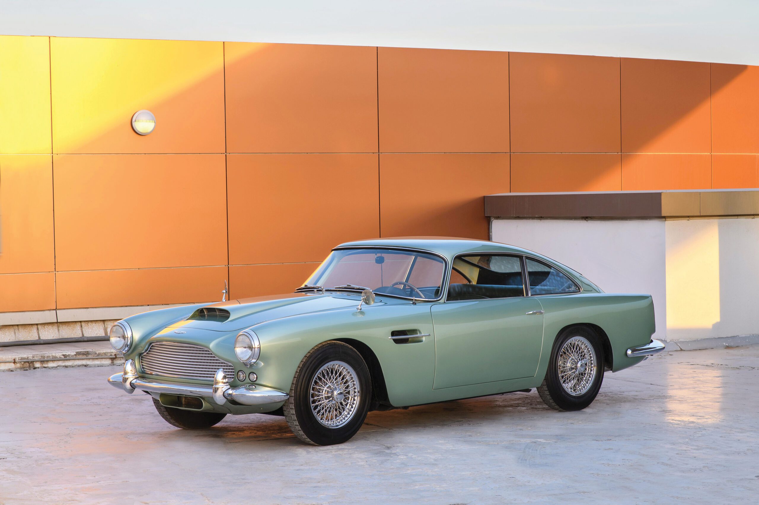 Aston Martin DB4 : le bijou du royaume (1958-1963)